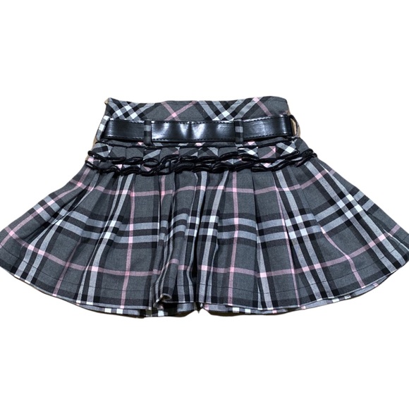 Burberry London Pink and Black Girl's Skirt - Picture 5 of 10